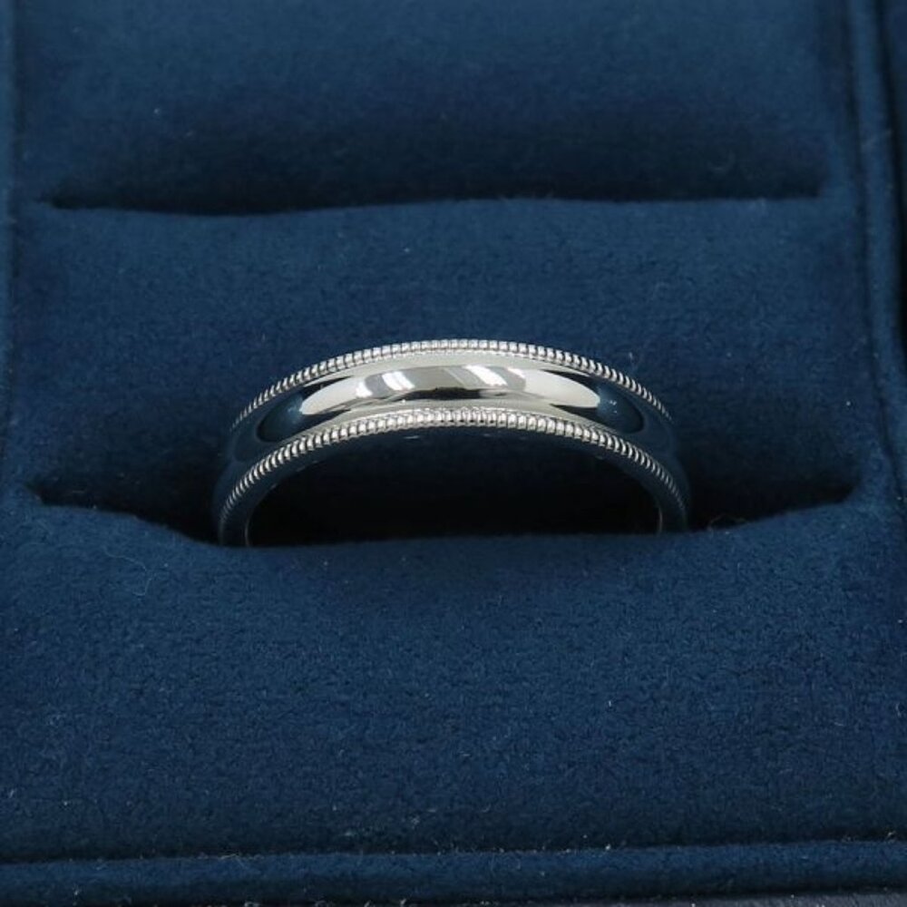 Harry Winston Milgrain Ring
